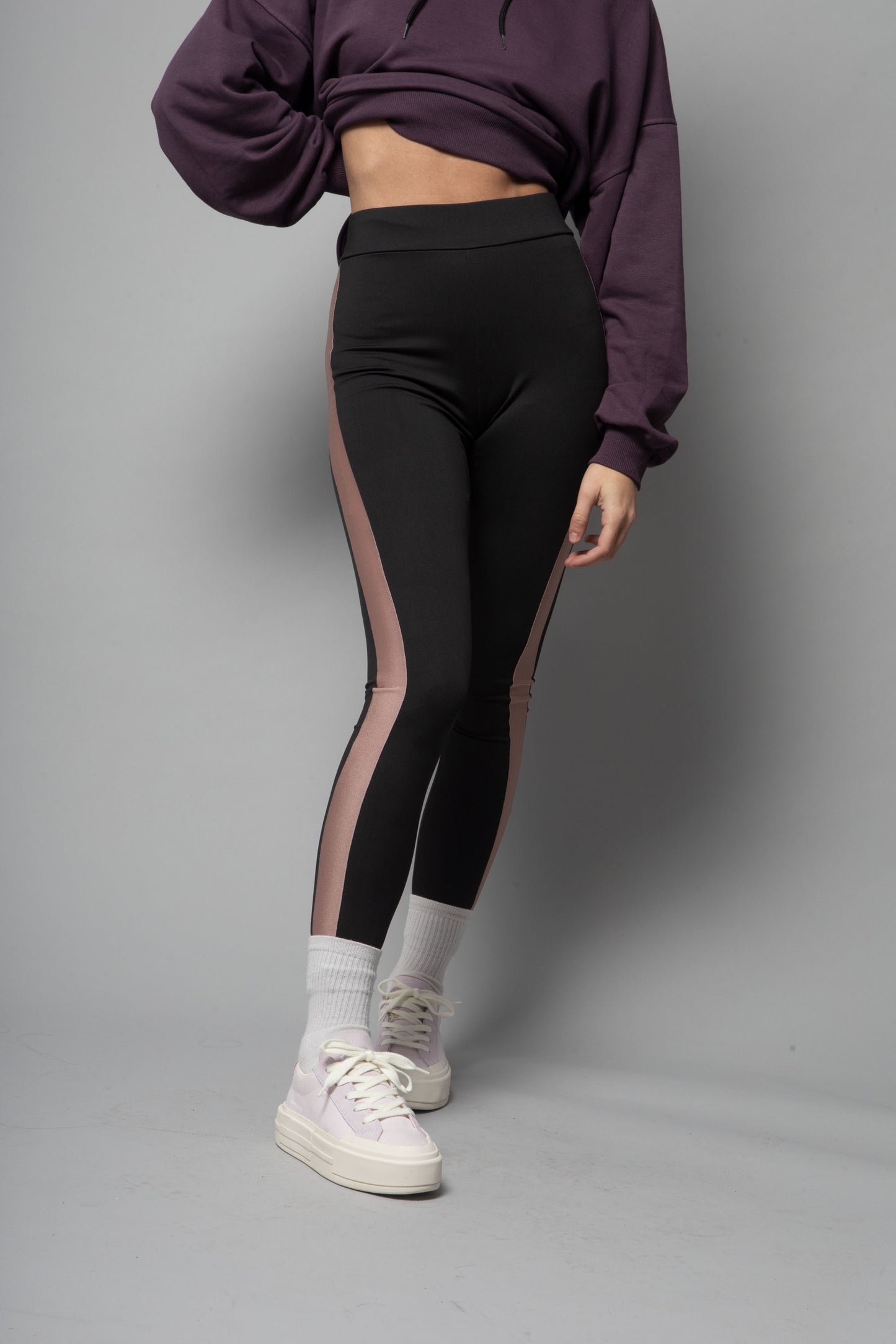 Essence Leggings