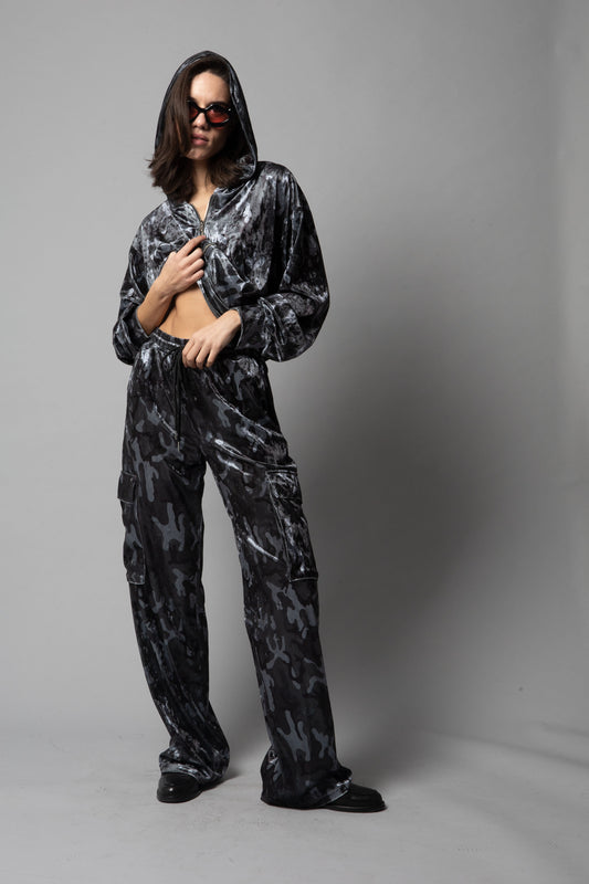 The militaire  grey trousers
