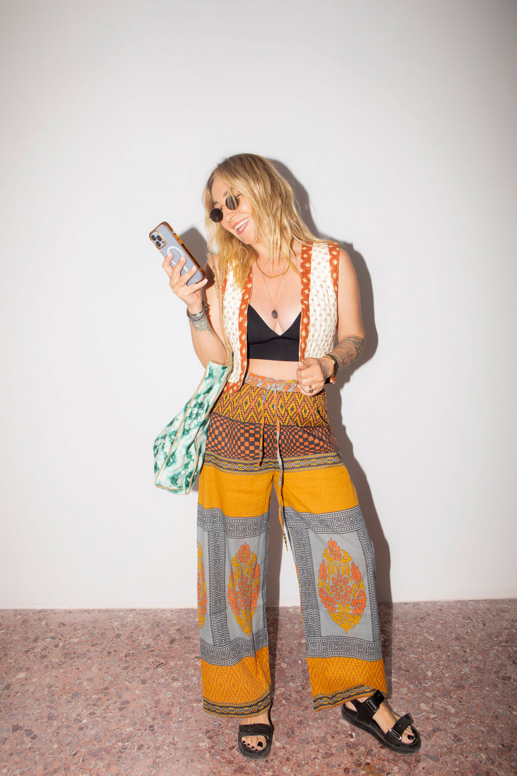 Amrit Pants
