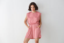 Φόρτωση εικόνας στο εργαλείο προβολής Συλλογής, Chloe T-shirt
