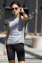 Φόρτωση εικόνας στο εργαλείο προβολής Συλλογής, Chloe T-shirt
